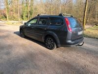 Gebraucht Ford Focus 101 PS (74 kW) 2006 Grau Kombi