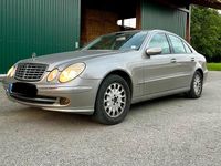 Gebraucht Mercedes E200 163 PS (119 kW) 2005 Silber Limousine