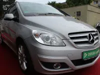 Gebraucht Mercedes B160 95 PS (69 kW) 2011 Silber Kleinwagen