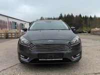 Gebraucht Ford Focus 120 PS (88 kW) 2016 Grau Kombi