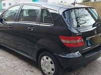 Gebraucht Mercedes B170 116 PS (85 kW) 2008 Schwarz Van / Kleinbus