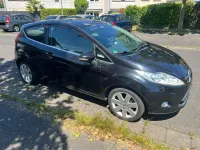 Gebraucht Ford Fiesta Titanium 82 PS (60 kW) 2013 Schwarz Limousine