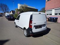 Gebraucht Dacia Dokker Ambiance 90 PS (66 kW) 2017 Gletscherweiss Van / Kleinbus