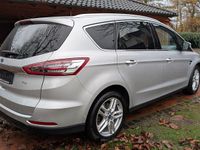 Gebraucht Ford S-MAX S 160 PS (117 kW) 2018 Silber Van / Kleinbus