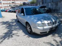Gebraucht VW Bora 101 PS (74 kW) 2005 Silber Kleinwagen