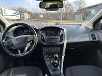 Gebraucht Ford Focus 120 PS (88 kW) 2015 Schwarz Kombi