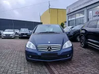 Gebraucht Mercedes A180 109 PS (80 kW) 2009 Blau Kleinwagen