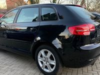 Gebraucht Audi A3 Ambiente 102 PS (75 kW) 2010 Schwarz metallic Limousine