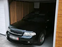 Gebraucht Audi A4 120 PS (88 kW) 2000 Schwarz Kombi