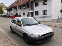 gebraucht Ford Escort 1.6 Zetec Schrägheck TÜV bis Mai Rostfrei