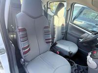 Gebraucht Citroën C1 SELECTION 68 PS (50 kW) 2012 Weiß Kleinwagen