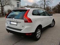 Gebraucht Volvo XC60 163 PS (119 kW) 2012 Weiß SUV