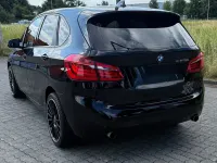Gebraucht BMW 220 Active Tourer Advantage 192 PS (141 kW) 2017 Schwarz Van / Kleinbus