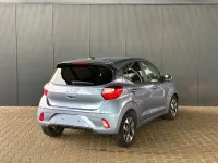 Gebraucht Hyundai i10 Comfort 63 PS (46 kW) 2025 Blau (meta blue) Kleinwagen