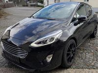 Gebraucht Ford Fiesta Titanium 101 PS (74 kW) 2018 Schwarz Kleinwagen