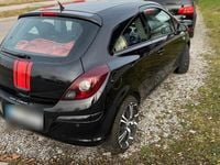 Używany Opel Corsa 90 KM (66 kW) 2009 Czarny Hatchback