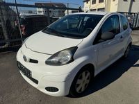 Gebraucht Toyota Aygo Basis 68 PS (50 kW) 2009 Weiß Kleinwagen