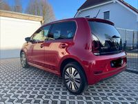 Gebraucht VW e-up! Style 61 kW (83 PS) 2021 Rot Kleinwagen