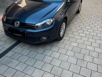 Gebraucht VW Golf VI 122 PS (89 kW) 2011 Blau Kleinwagen