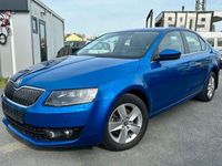 gebraucht Skoda Octavia OctaviaELEGANCE / AUTOMATIK / 1 HAND /SHZ /