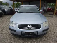 Gebraucht VW Passat Comfortline 116 PS (85 kW) 2001 Blau Limousine