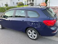 Gebraucht Opel Astra 116 PS (85 kW) 2015 Blau Kombi