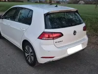 Gebraucht VW e-Golf 100 kW (136 PS) 2019 Weiß Kleinwagen