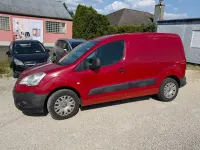Gebraucht Citroën Berlingo 75 PS (55 kW) 2010 Rot Van / Kleinbus