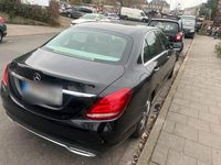 Second-hand Mercedes C180 170 CP (125 kW) 2016 Negru Berlinǎ