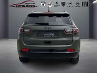 Gebraucht Jeep Compass Limited 179 PS (131 kW) 2021 Grün SUV