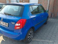 Gebraucht Skoda Fabia 60 PS (44 kW) 2010 Blau Limousine