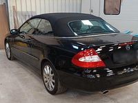 Gebraucht Mercedes CLK280 231 PS (169 kW) 2006 Schwarz Cabrio