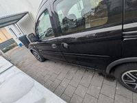 Gebraucht Opel Combo 90 PS (66 kW) 2004 Schwarz Van / Kleinbus