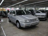 Gebraucht VW Vento 75 PS (55 kW) 1997 Grau Limousine
