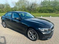 gebraucht BMW 320 i Lim. Advantage el. Schiebedach /LED /