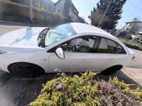 Gebraucht Chevrolet Cruze 163 PS (119 kW) 2011 Weiß Limousine