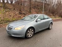 Gebraucht Opel Insignia Edition 140 PS (102 kW) 2012 Silber Limousine