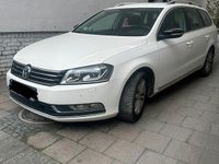 Gebraucht VW Passat 140 PS (102 kW) 2014 Weiß Kombi