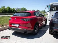 Gebraucht Alfa Romeo Stelvio Sprint 209 PS (153 kW) 2024 Rot SUV