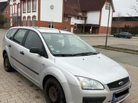 Gebraucht Ford Focus Trend 100 PS (73 kW) 2005 Silber Kombi