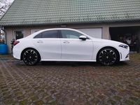 Gebraucht Mercedes A250 AMG line 224 PS (164 kW) 2019 Weiß Limousine