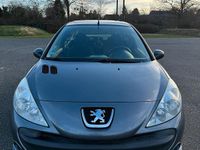Gebraucht Peugeot 206+ 75 PS (55 kW) 2009 Grau Kleinwagen