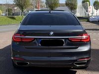 Gebraucht BMW 730L 265 PS (194 kW) 2016 Limousine