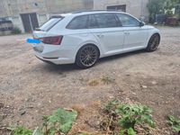 Gebraucht Skoda Superb 190 PS (139 kW) 2018 Weiß Kombi