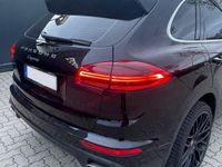 gebraucht Porsche Cayenne *FACELIFT*UNFALLFREI*2.HAND*AHK*STANDHEIZUNG*