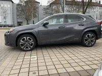 Gebraucht Lexus UX 250h Luxury Line 184 PS (135 kW) 2021 Obsidiangrau SUV