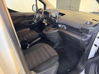 Gebraucht Opel Combo Edition 135 PS (99 kW) 2020 Weiß Van / Kleinbus