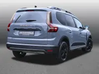 Gebraucht Dacia Jogger Extreme 141 PS (103 kW) 2025 Schiefergrau Van / Kleinbus