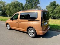 Gebraucht VW Caddy Life 102 PS (75 kW) 2024 Orange Van / Kleinbus
