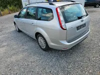 Gebraucht Ford Focus 101 PS (74 kW) 2010 Grau Kombi
